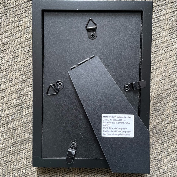 NWT Mainstays 4x6 inch Black 0.5" Gallery Wall Picture Frame - Picture 7 of 8